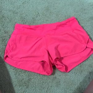 Women’s lululemon run times shorts